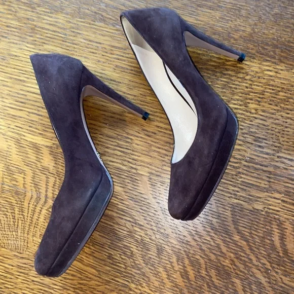 Prada SALE EUC brown suede platform heels, size 37
